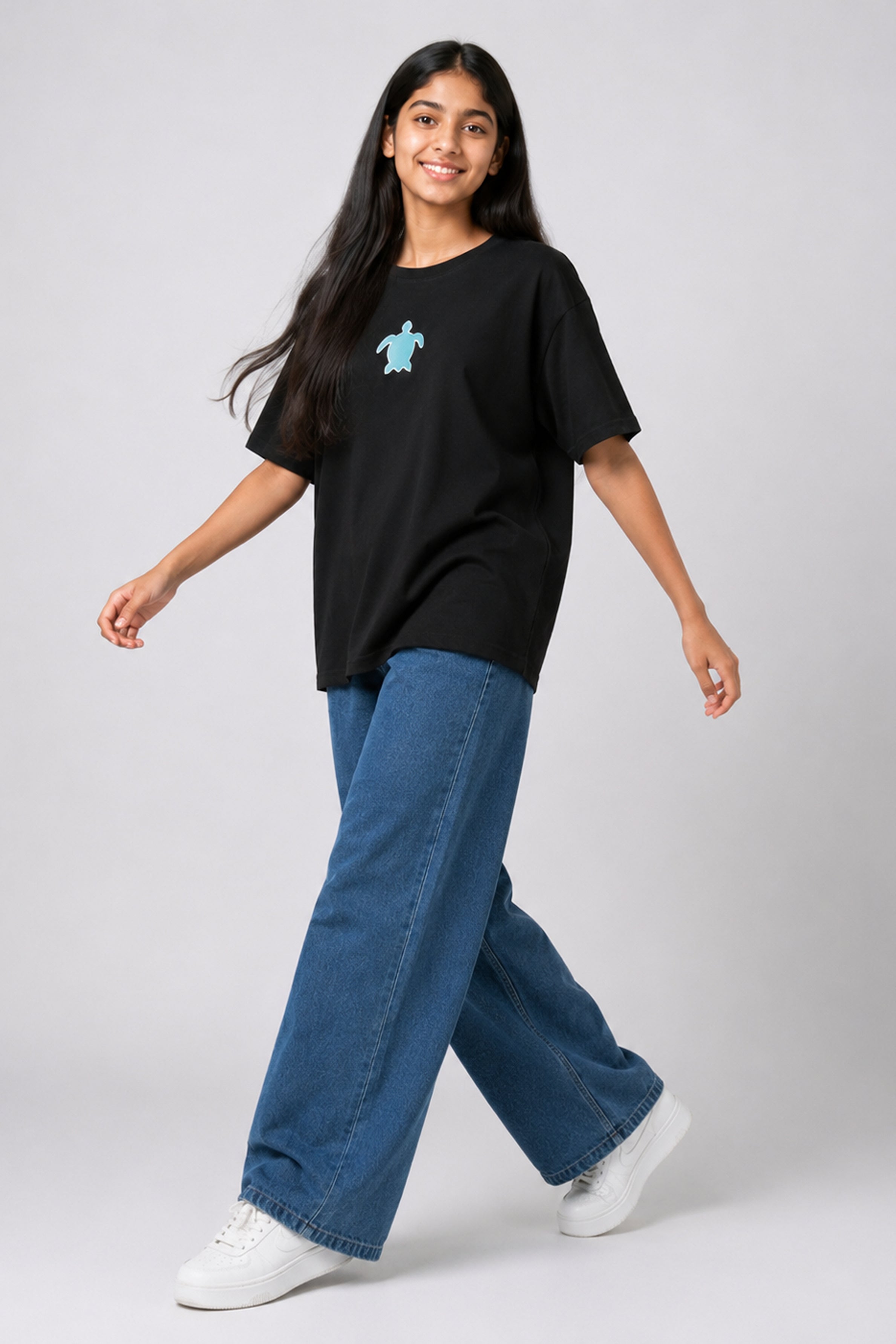 MISS MODANO Kids' Black Oversized Tee