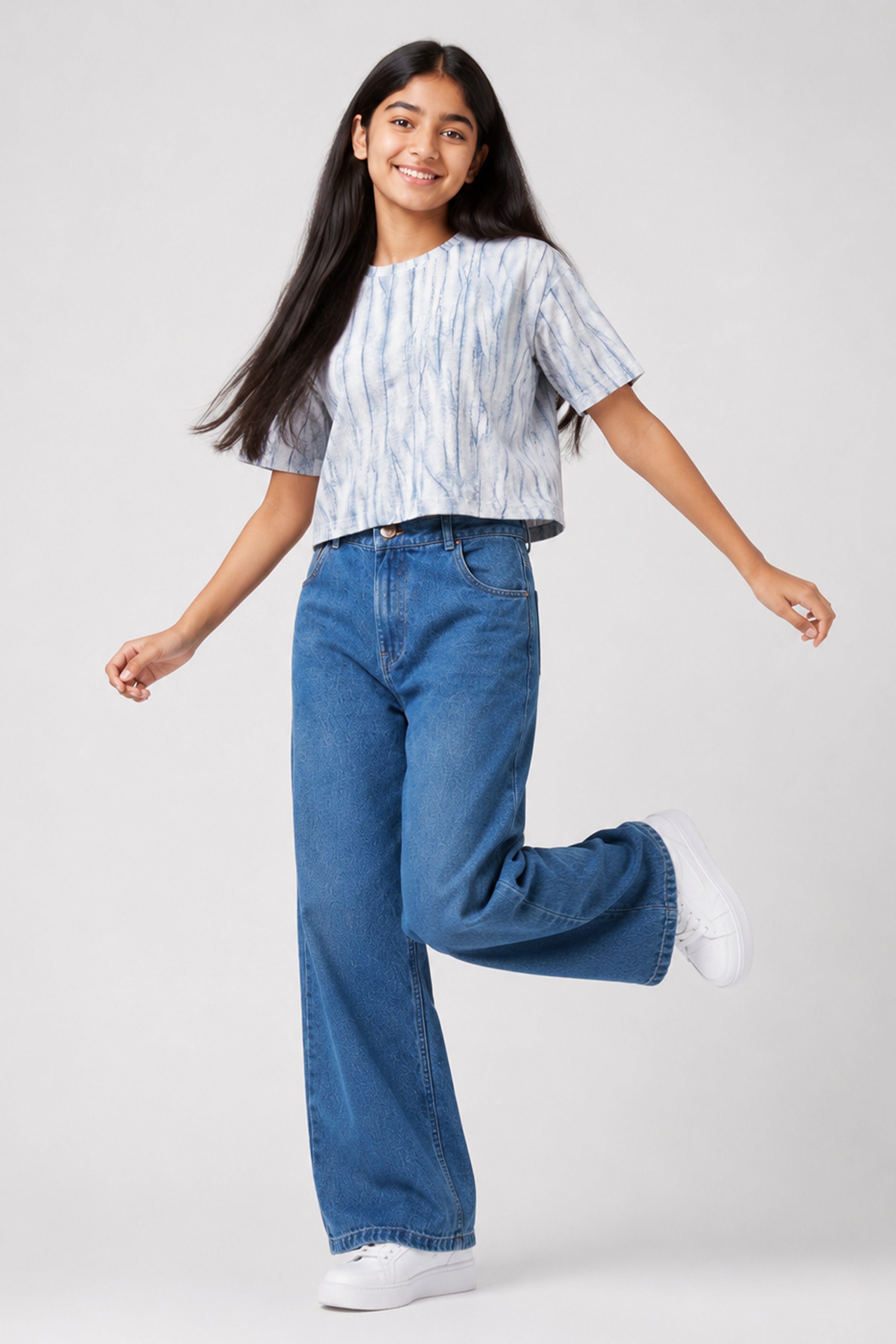 MISS MODANO Kids' Navy Blue Oversized Tee
