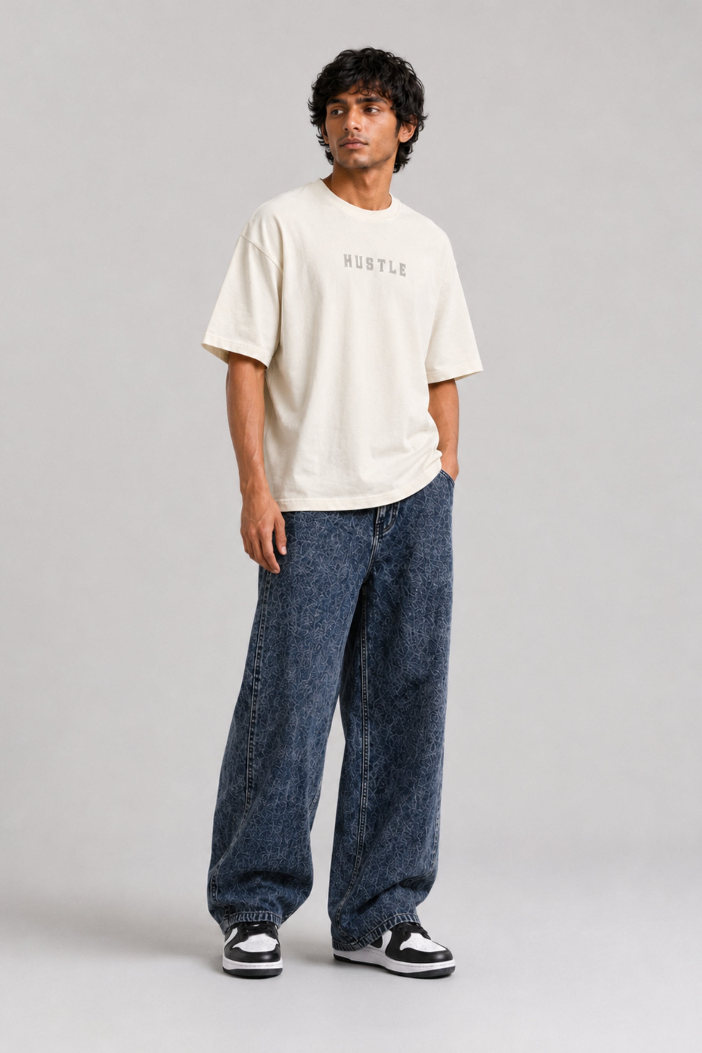 HUSTLE Men's Oversized T-Shirt - Cream