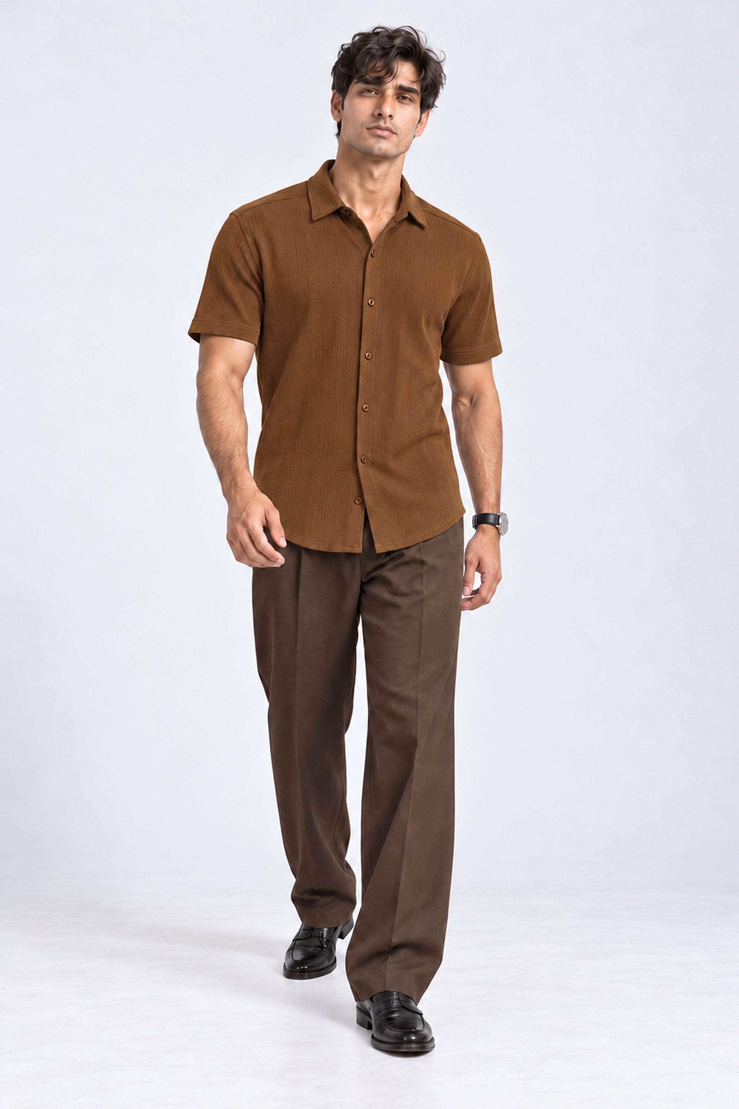 KING STREET Men's Casual Short Sleeve Shirt -Brown