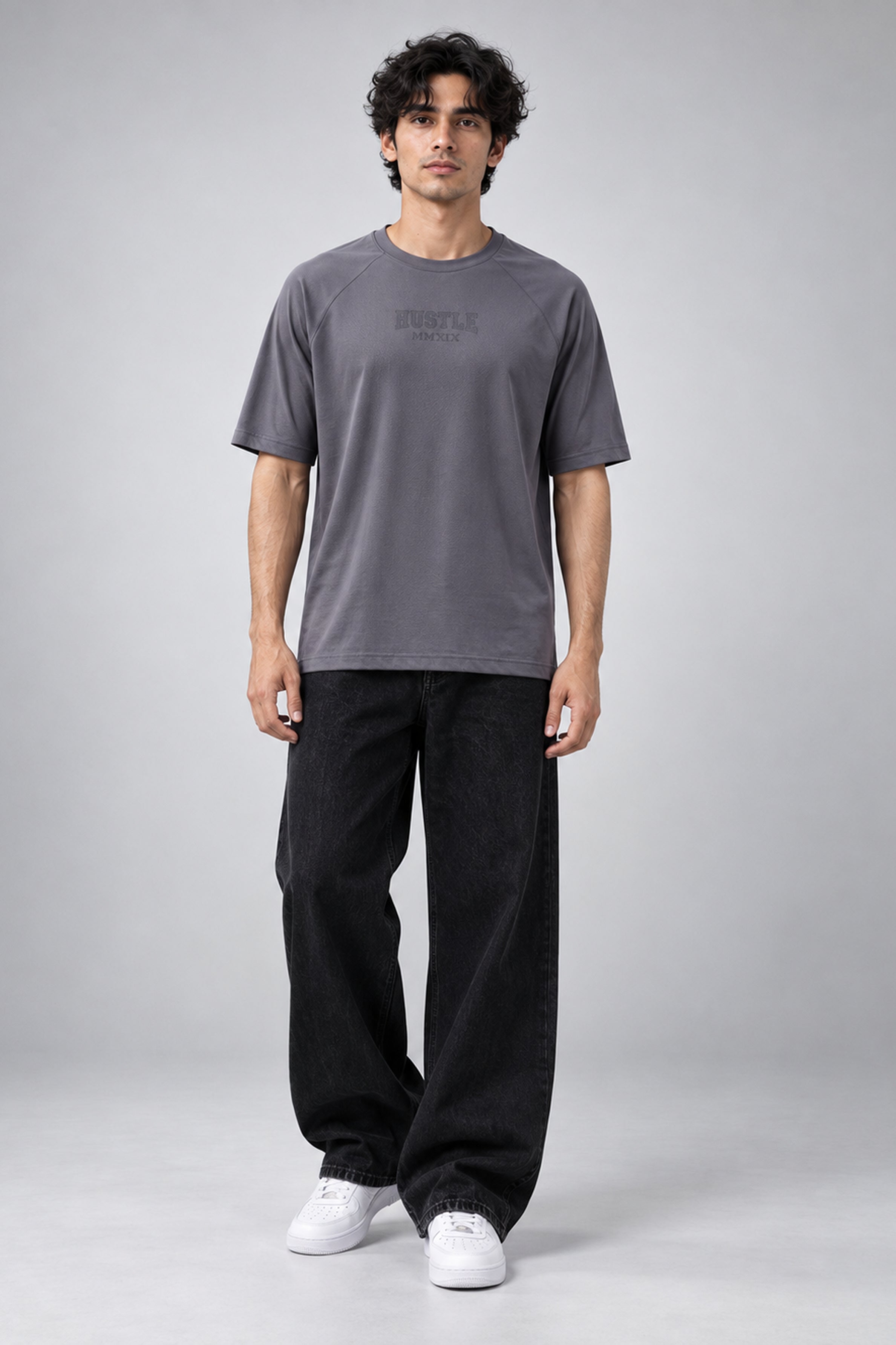 HUSTLE Men's Relax Fit T-Shirt - Gray