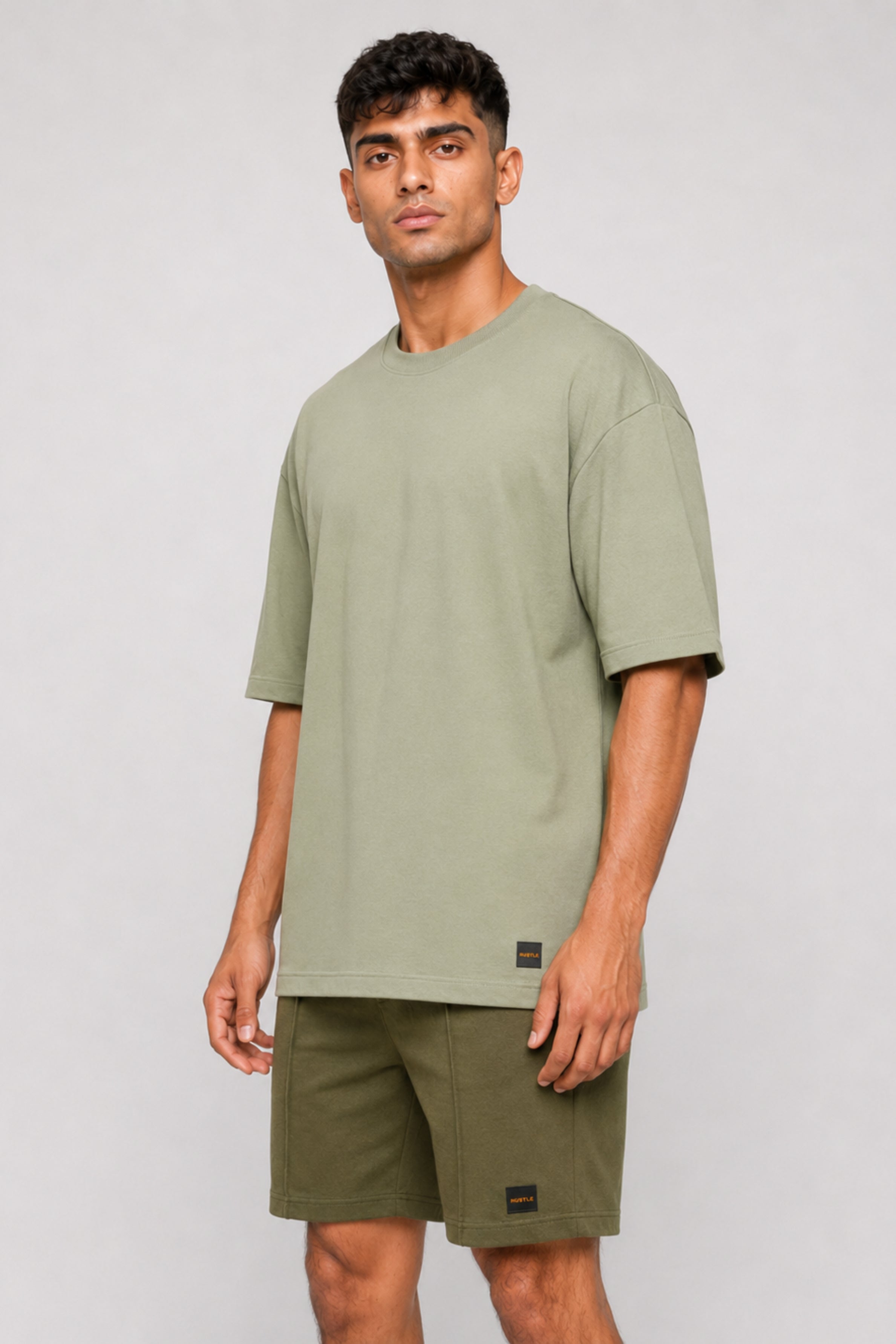 HUSTLE Men's Crew Neck Oversized Tees - Khaki