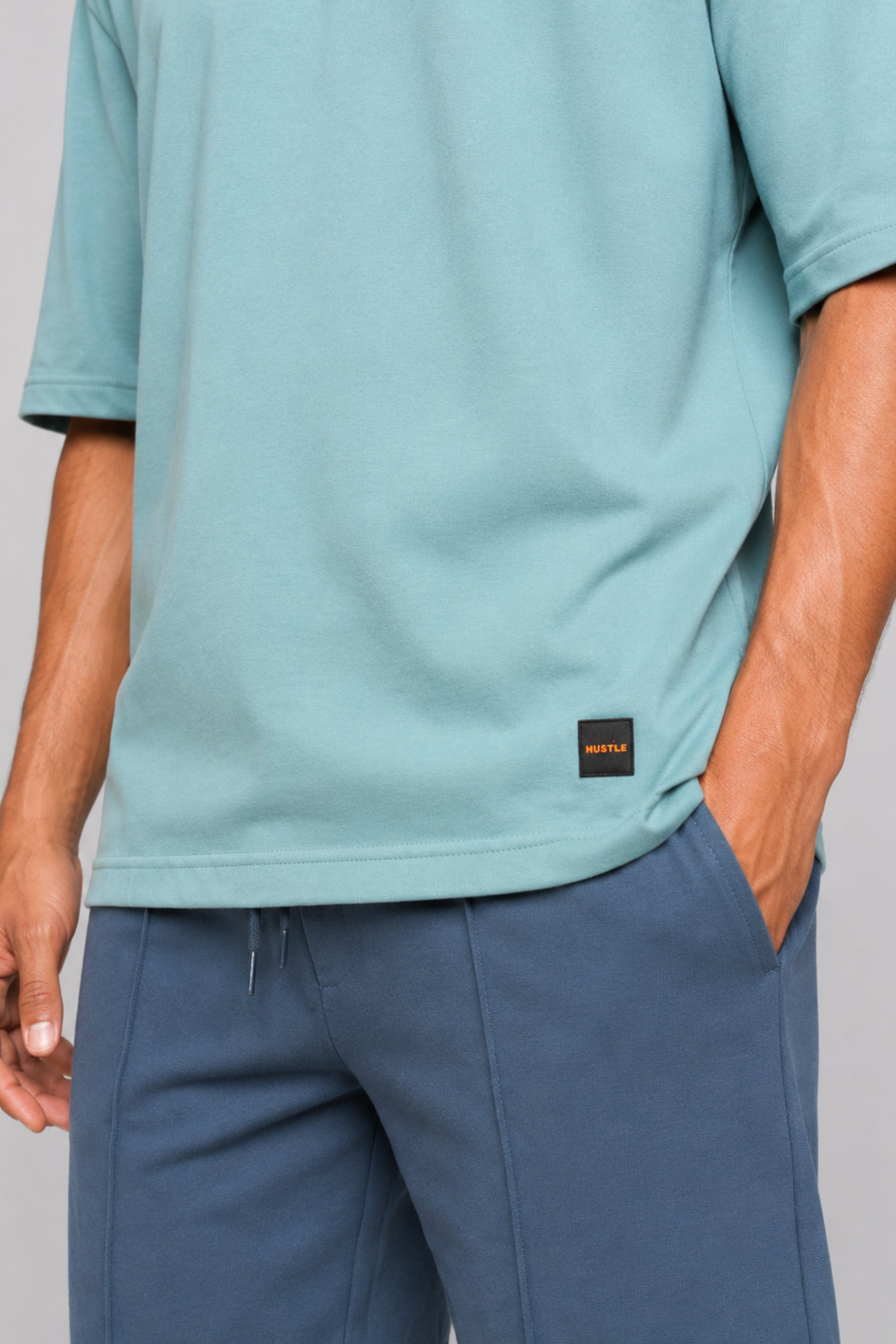 HUSTLE Men's Crew Neck Oversized Tees - Mint Blue