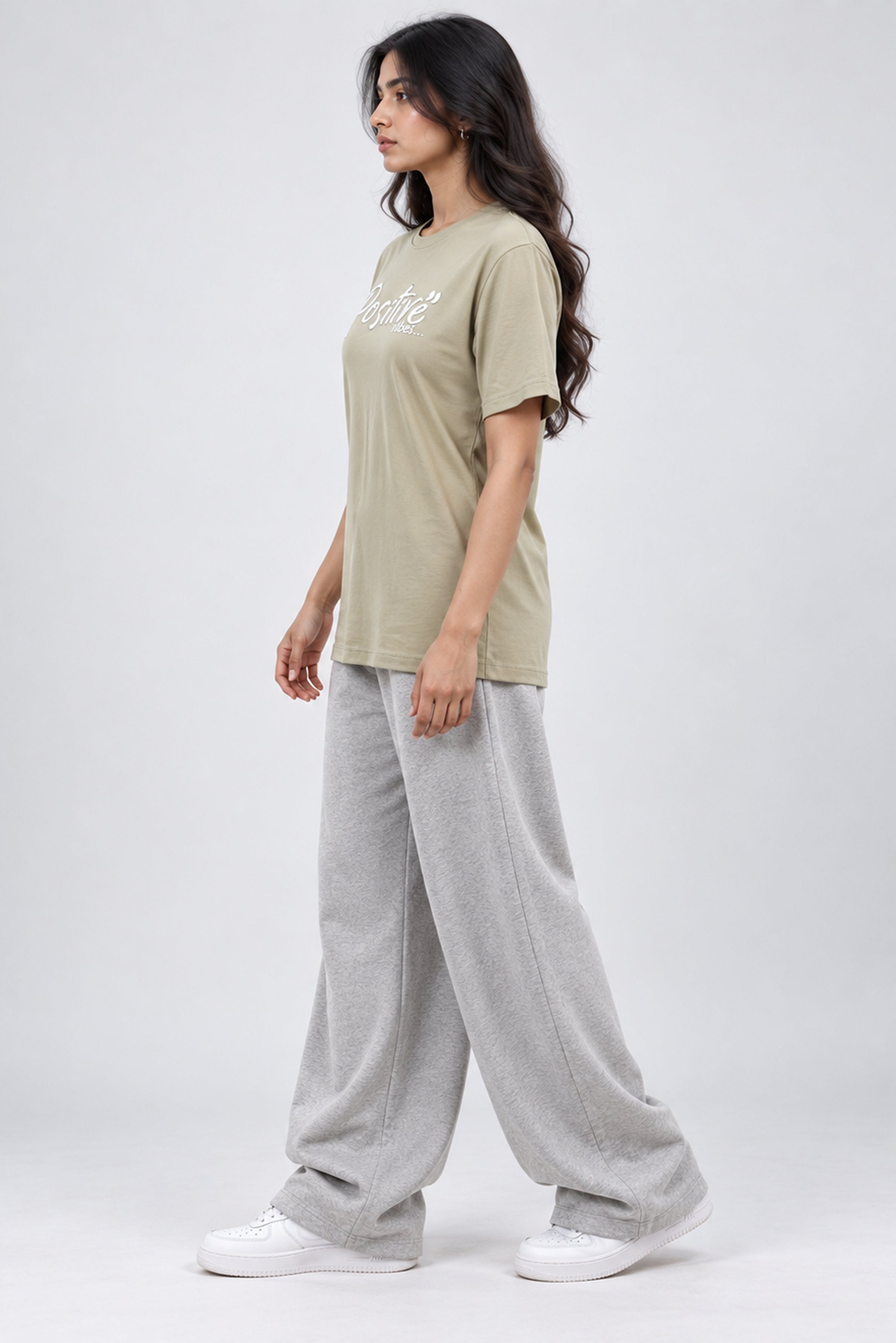LOLI Women's Crew Neck Regular Tees - Olive