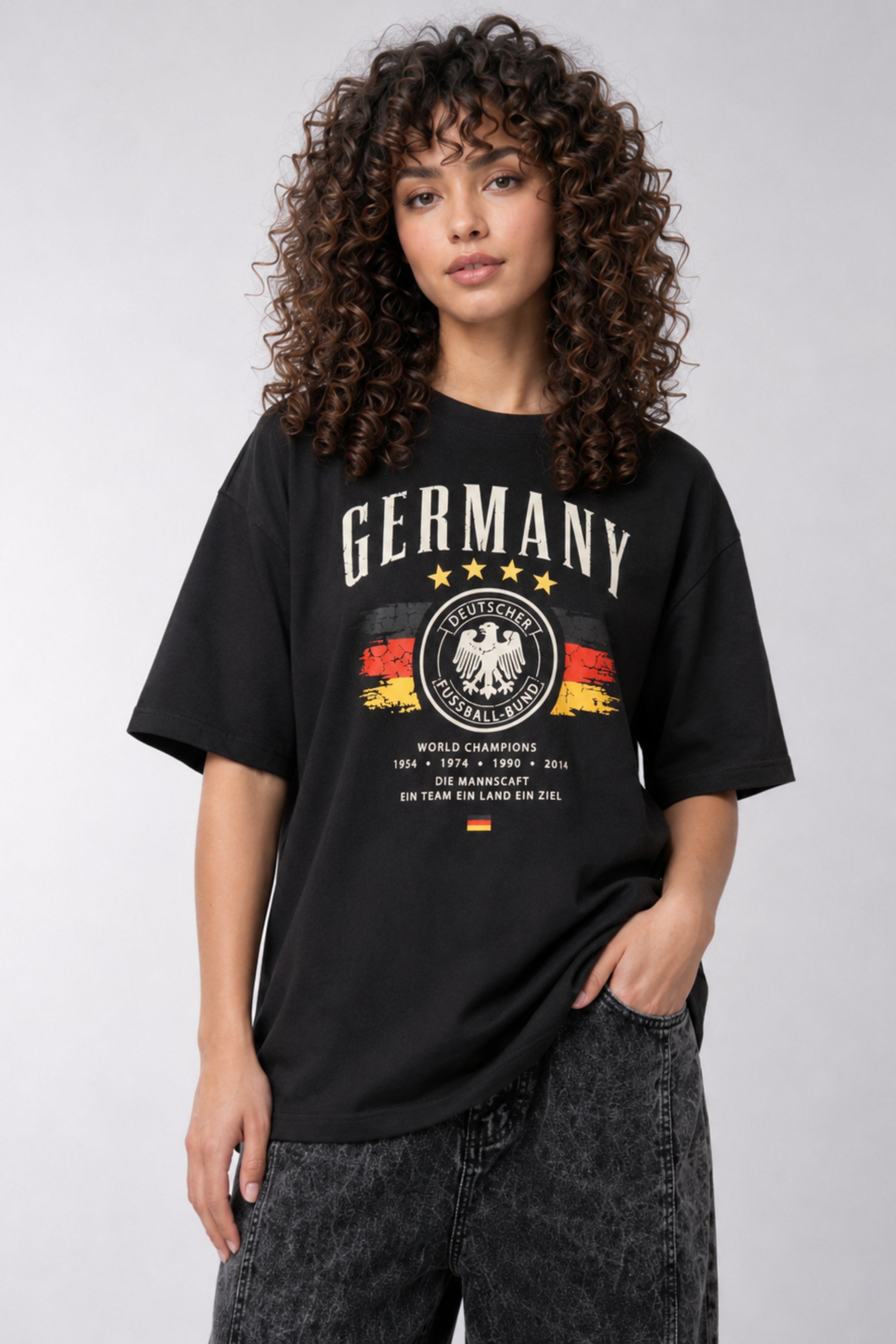 HUSTLE FIFA Unisex Relax Fit T-Shirt - Germany