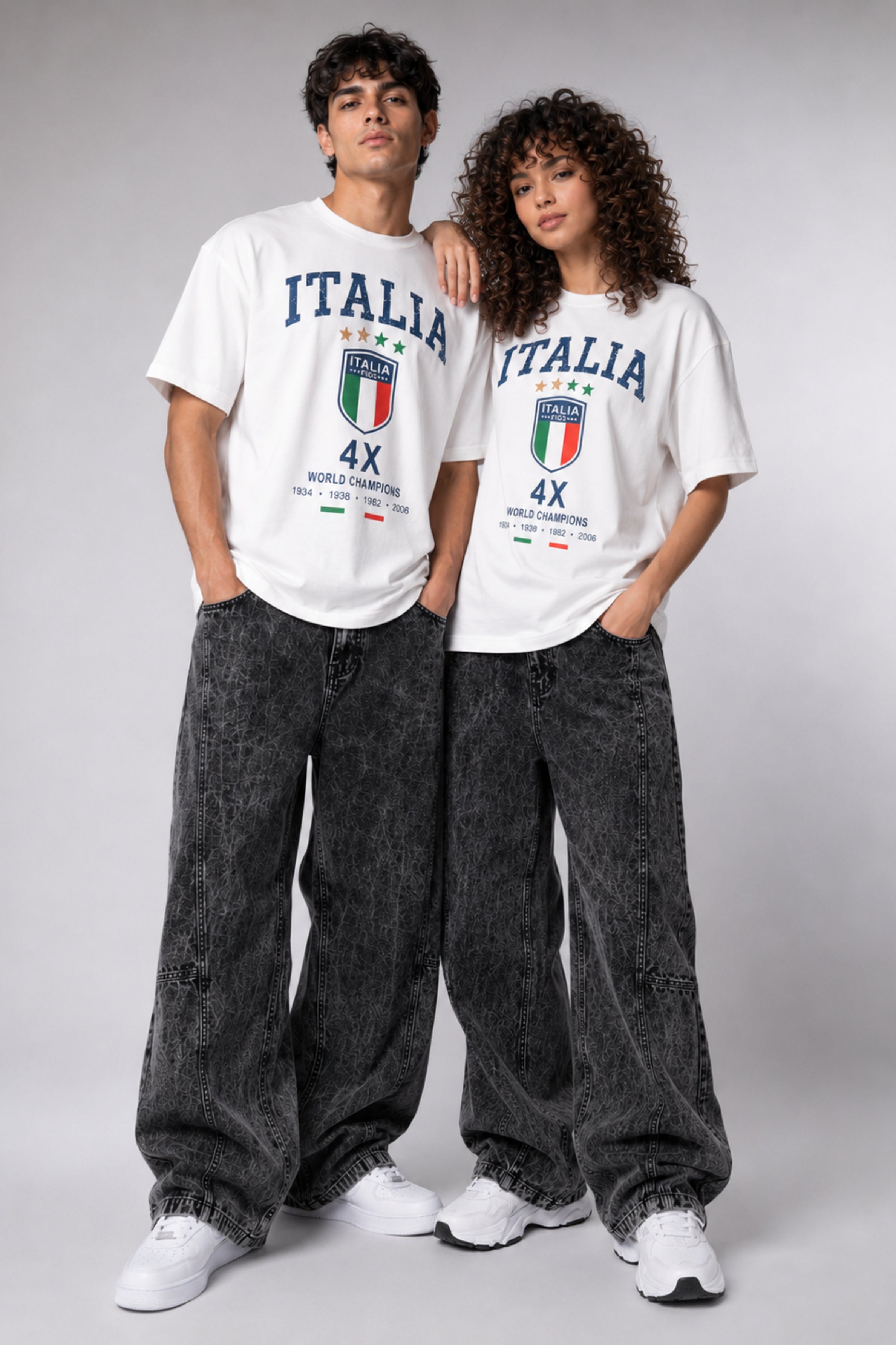 HUSTLE FIFA Unisex Relax Fit T-Shirt - Italia