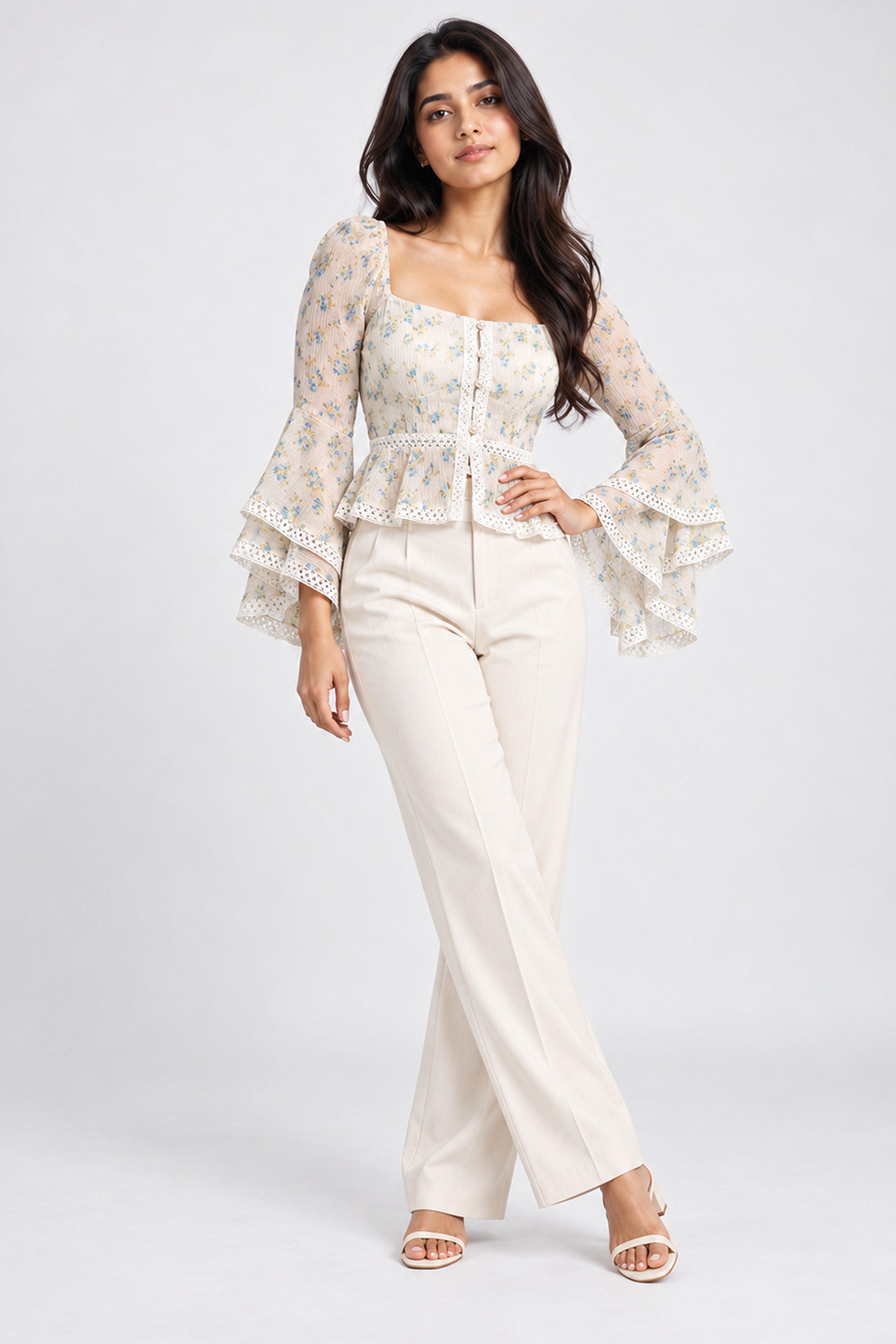 MODANO PETALS IN BLOOM Casual Top - White