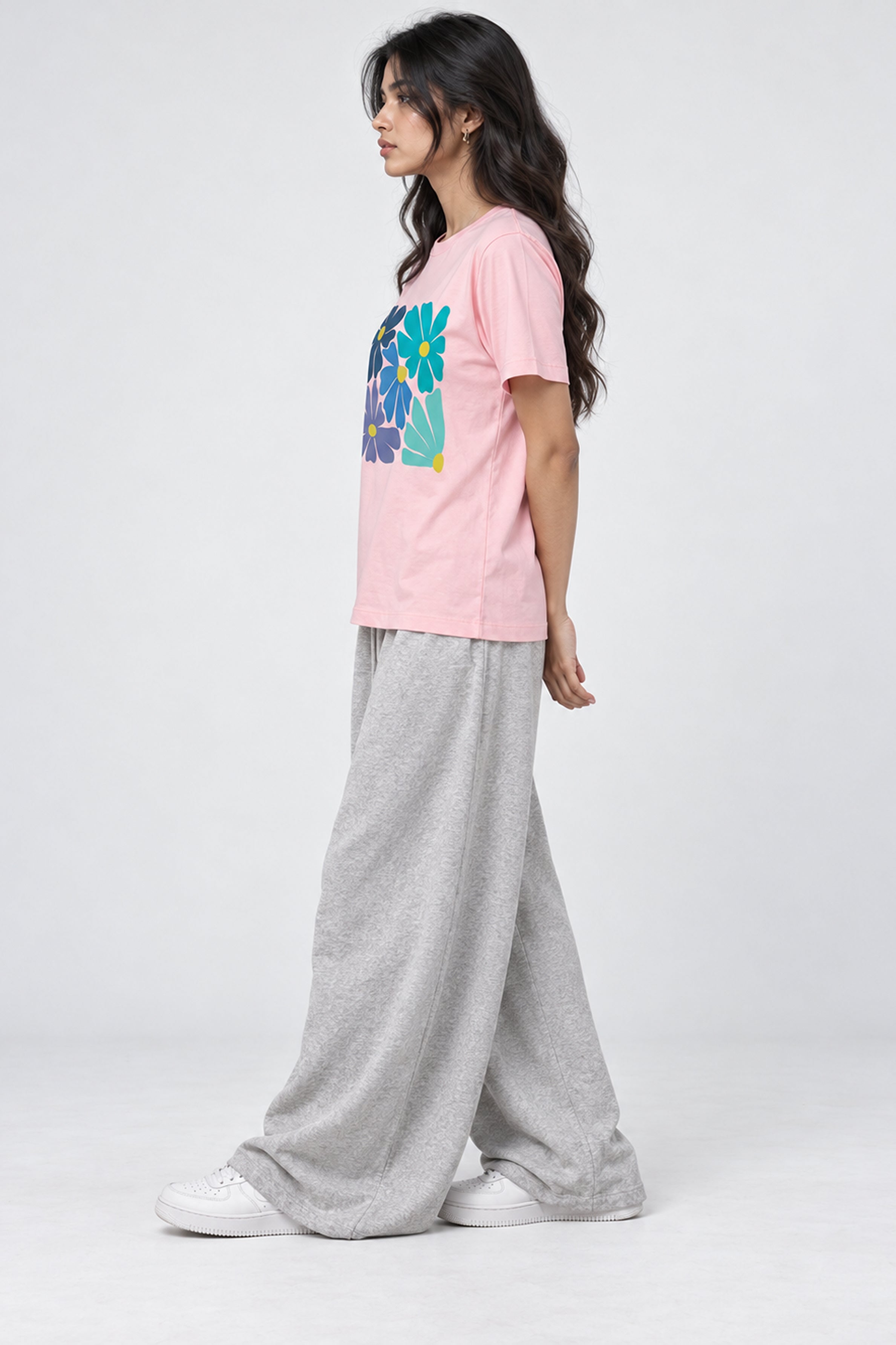 LOLI Women's Crew Neck Regular Tees - Pink