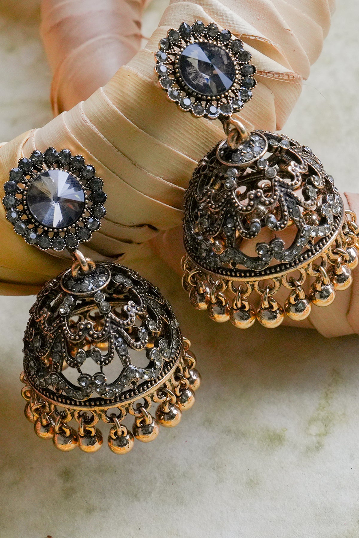 Women's Elegant Jhumka Earrings