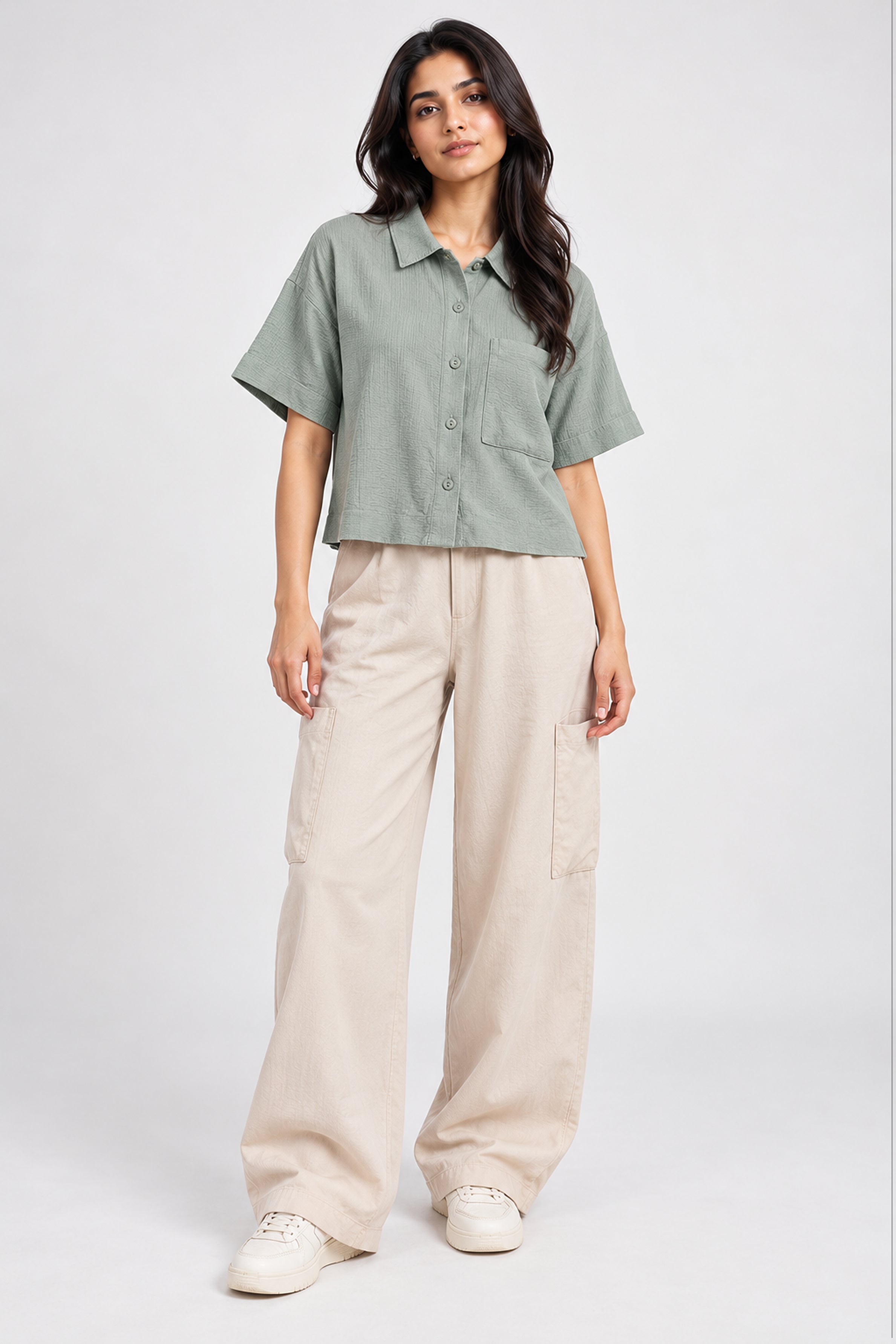 MODANO PETALS IN BLOOM Casual Top - Green