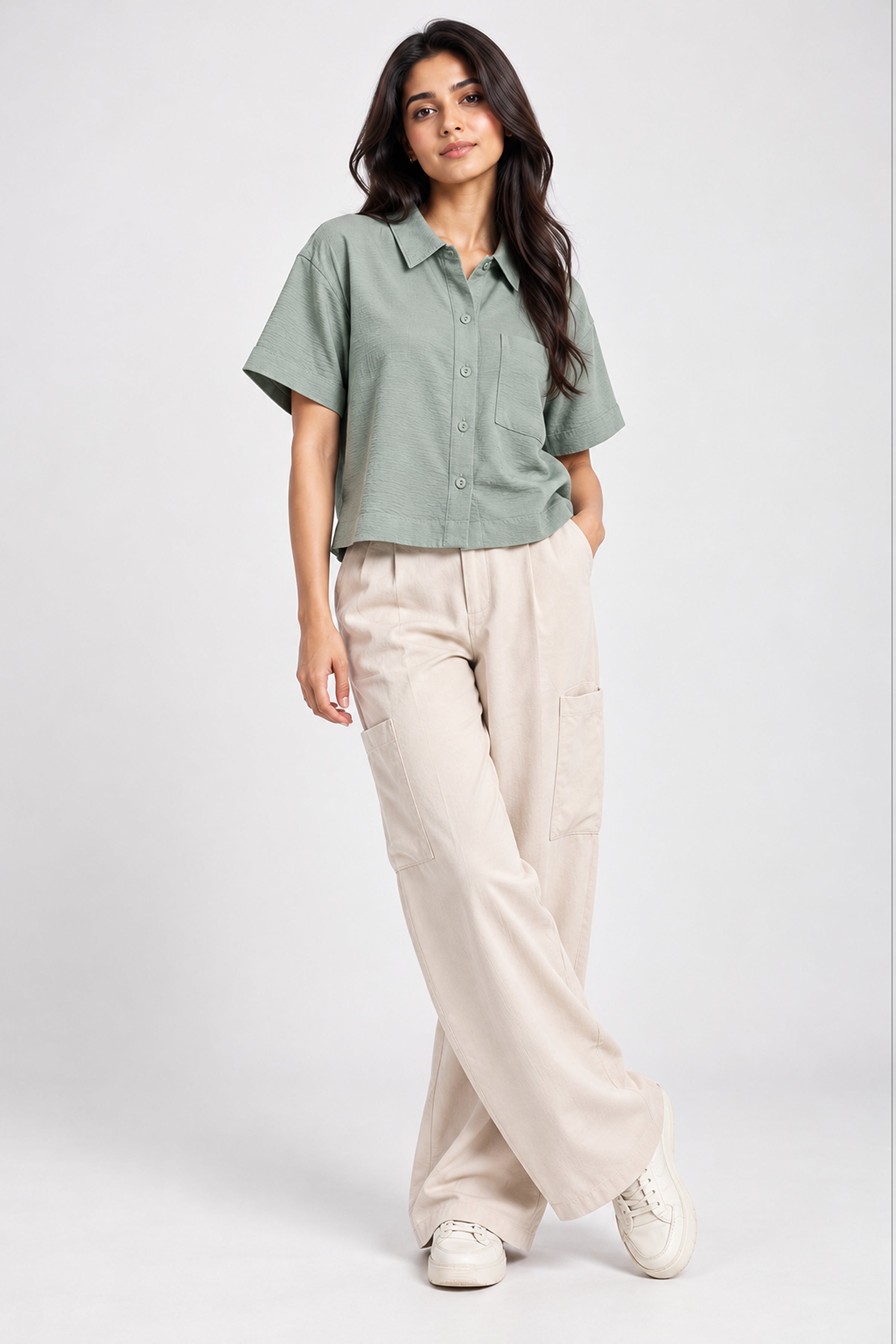 MODANO PETALS IN BLOOM Casual Top - Green