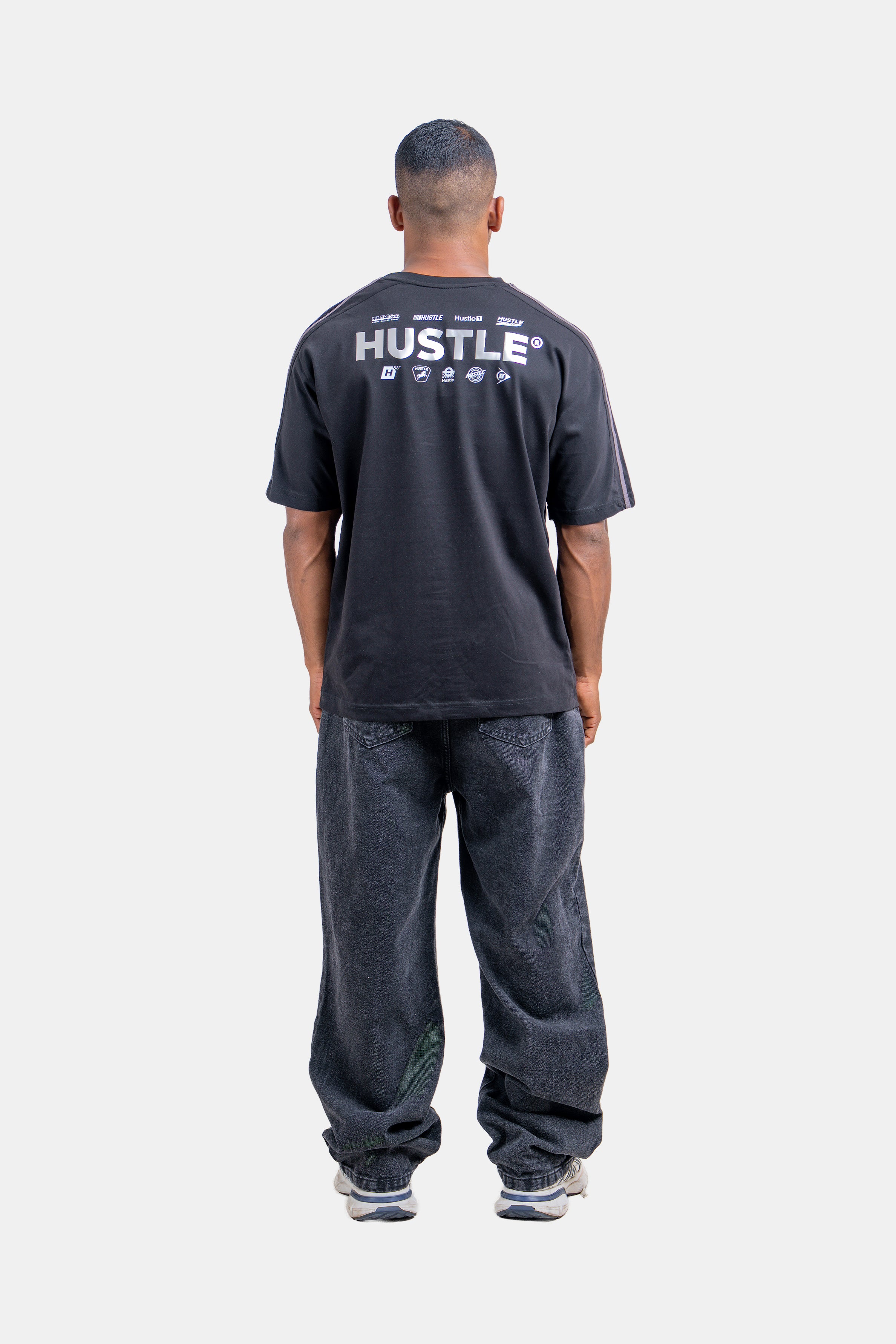 Hustle Men's Printed Crew Neck T-Shirt - Black