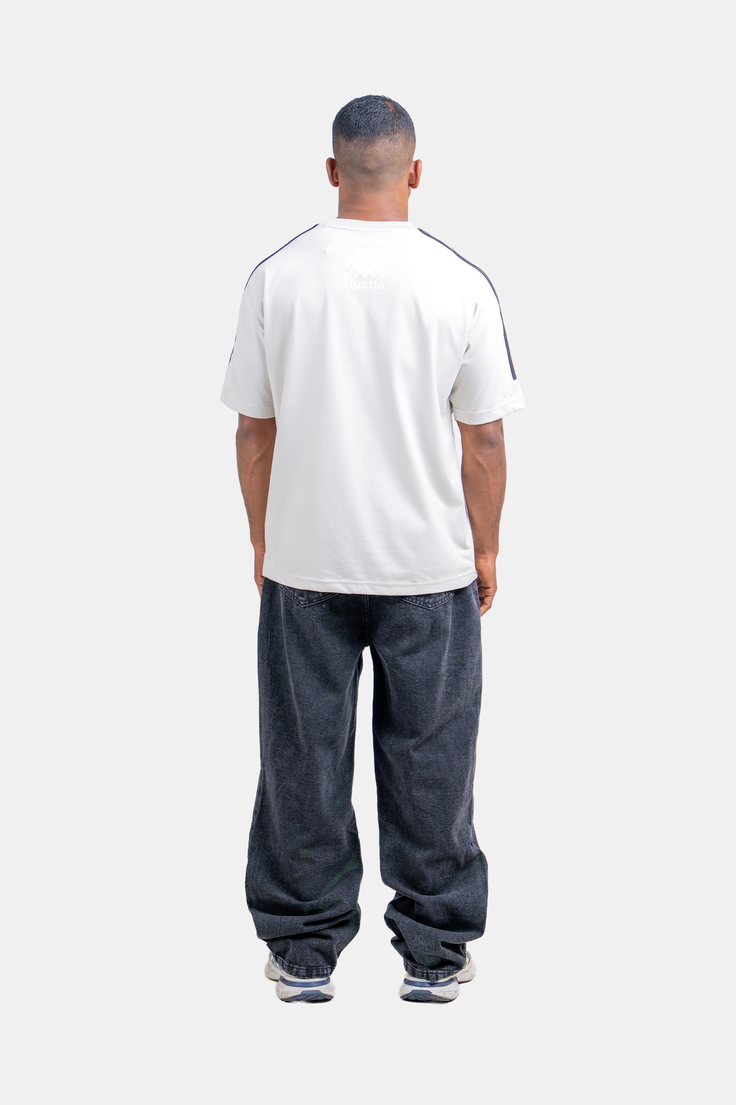 Hustle Men's Crew Neck T-Shirt - Off White
