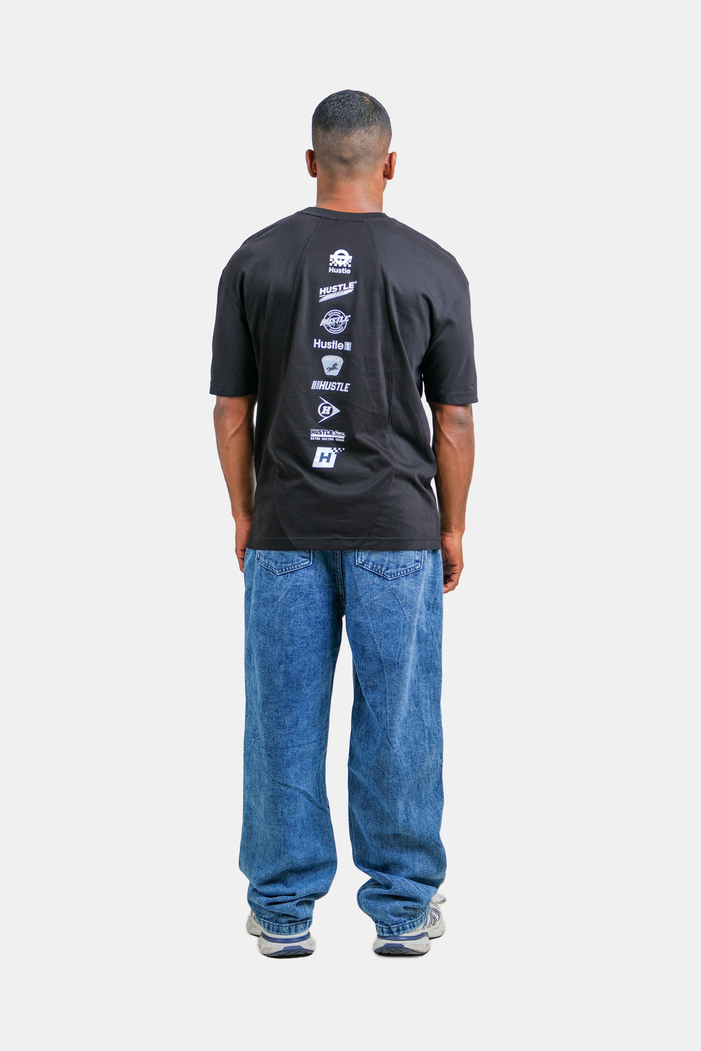 Hustle Men's Crew Neck T-Shirt - White & Black