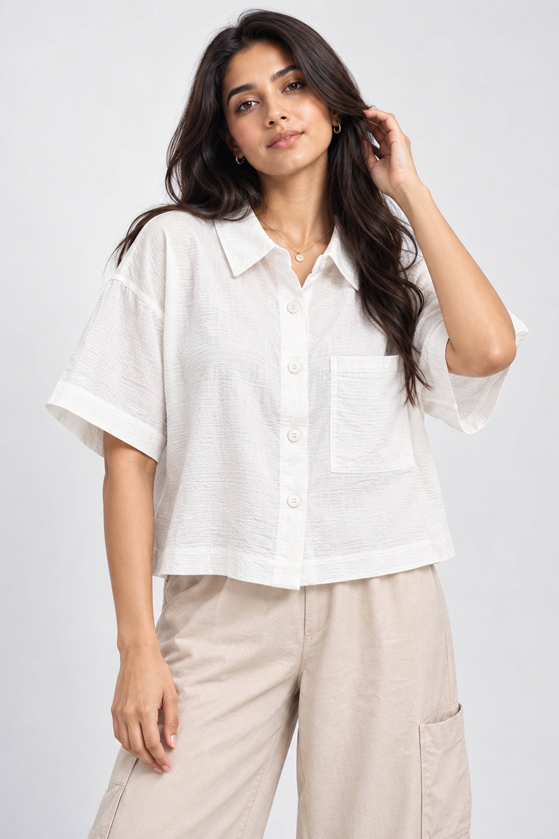 MODANO PETALS IN BLOOM Casual Top - White