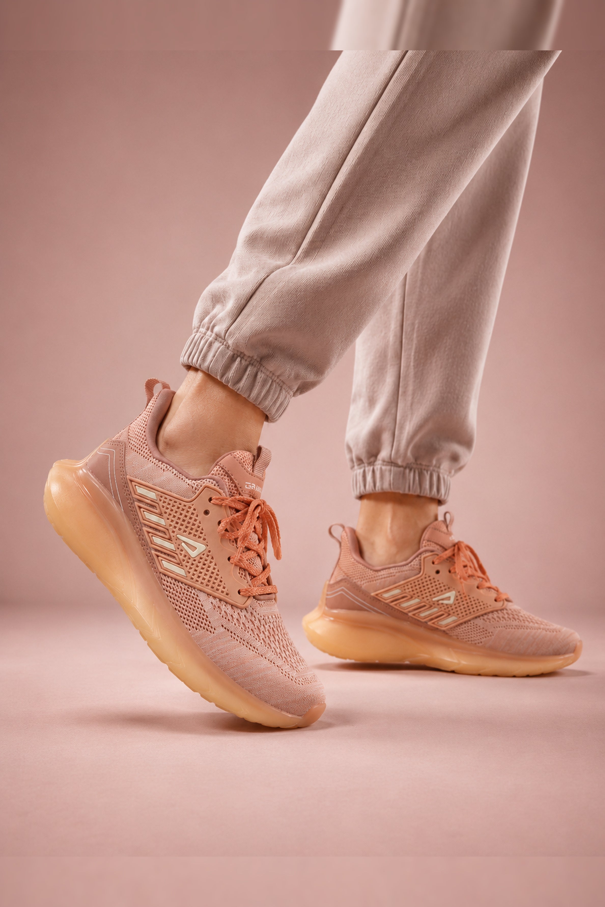 IMPAKTO Women's Sports shoe - Peach