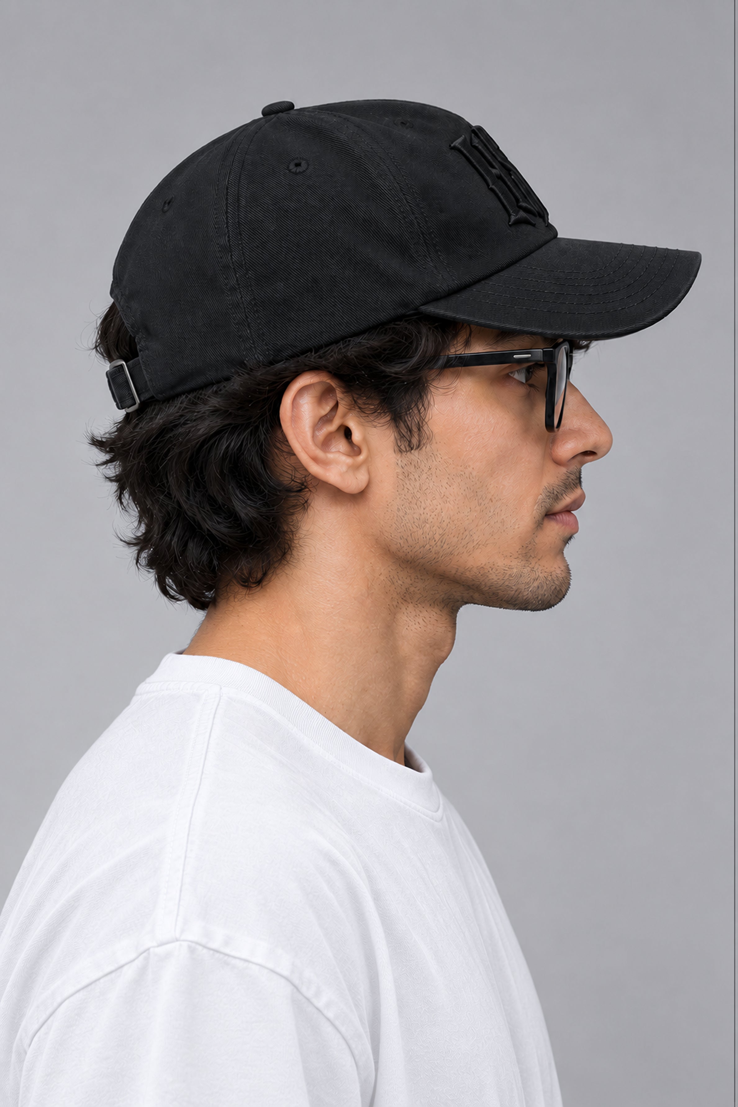 HUSTLE Men's Cap - Black