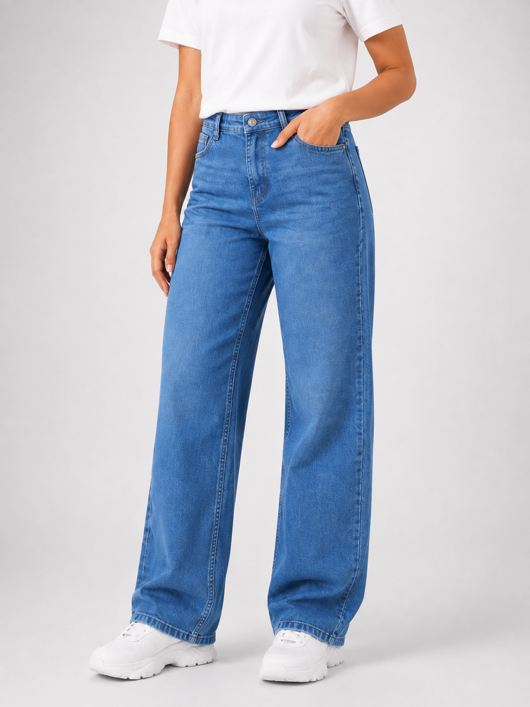MODANO Women's Jeans - Mid Blue