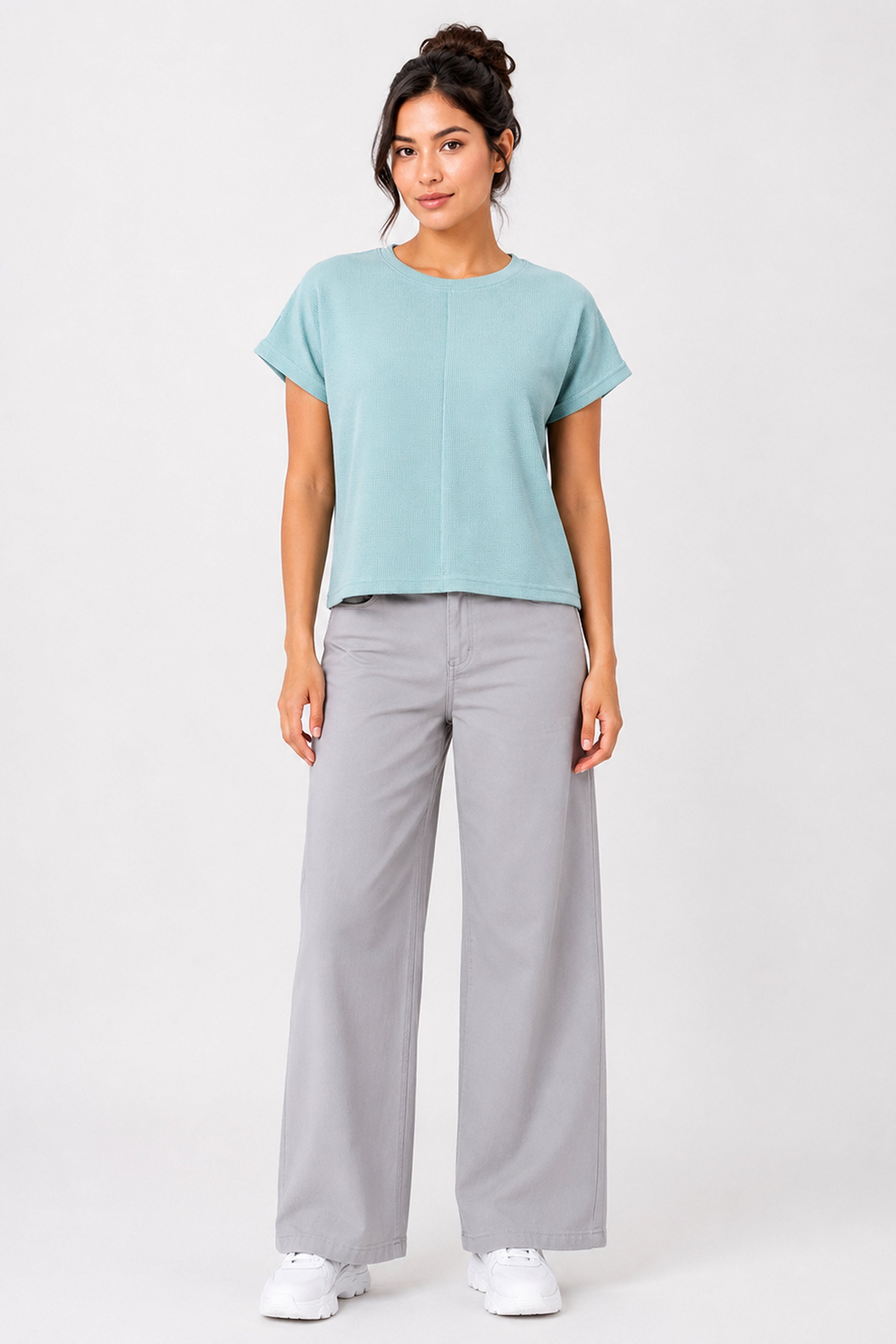 MODANO Casual Crew Neck Top - Green