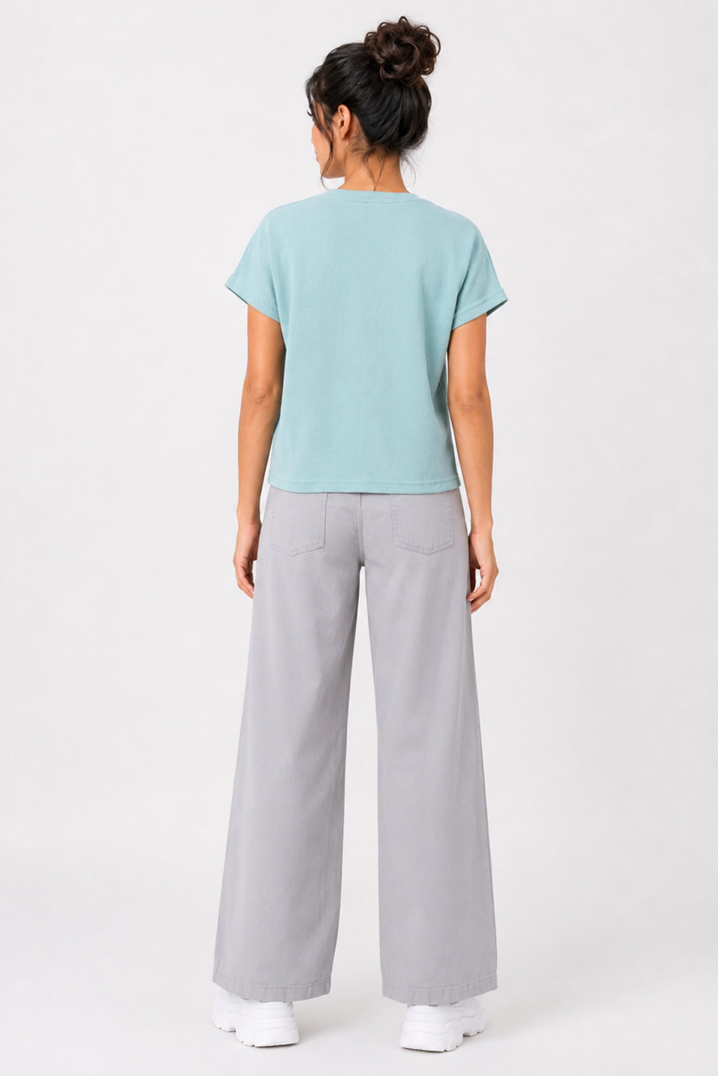 MODANO Casual Crew Neck Top - Green