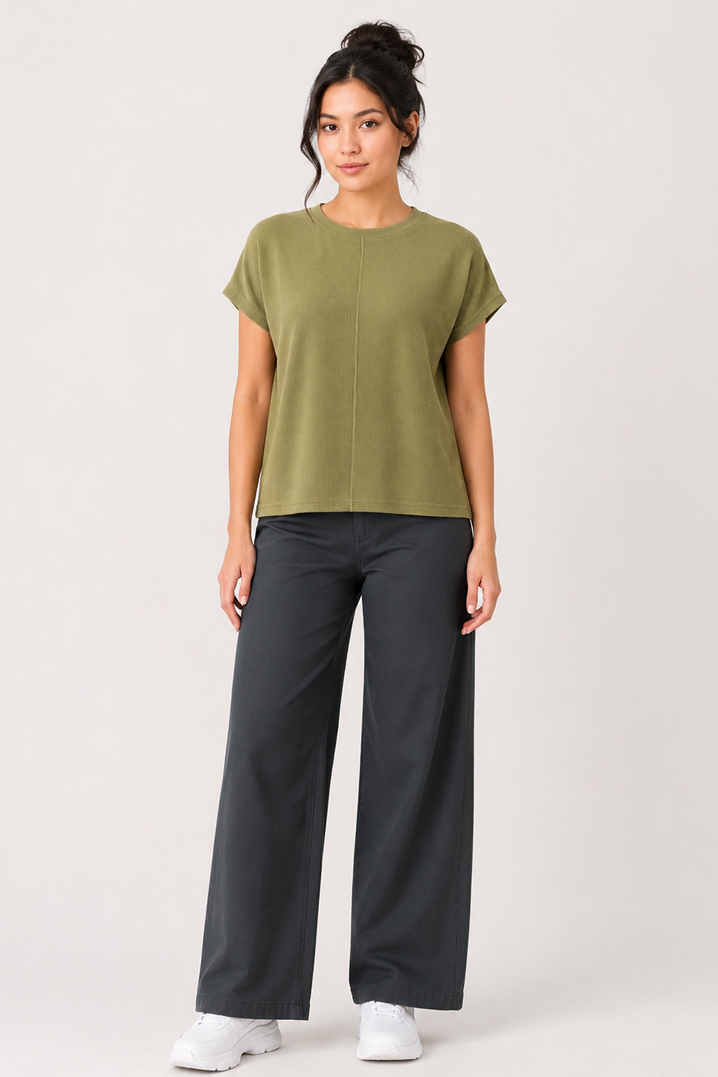 MODANO Casual Crew Neck Top - Olive