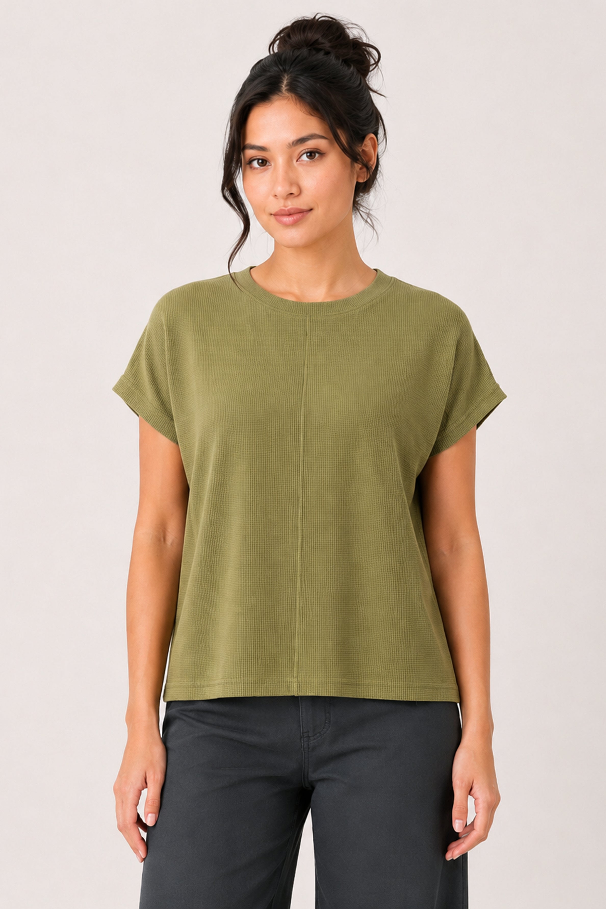 MODANO Casual Crew Neck Top - Olive